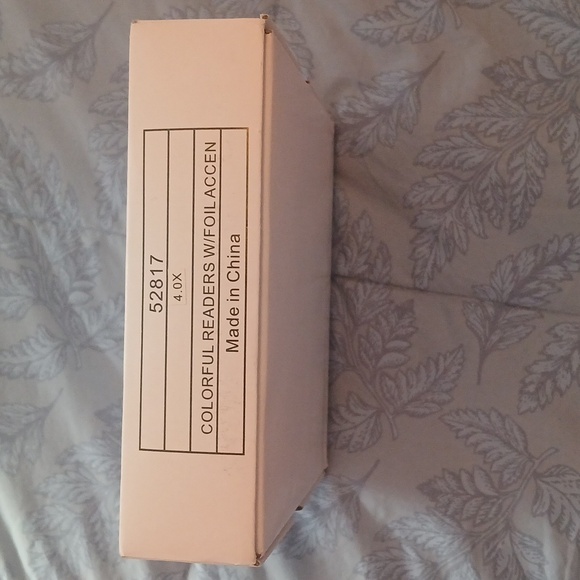 Stylish Readers Set of 6 - Picture 4 of 7